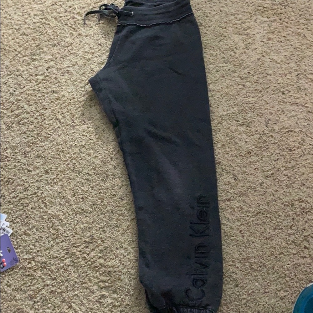 soft joggers. worn once. no stains or rips